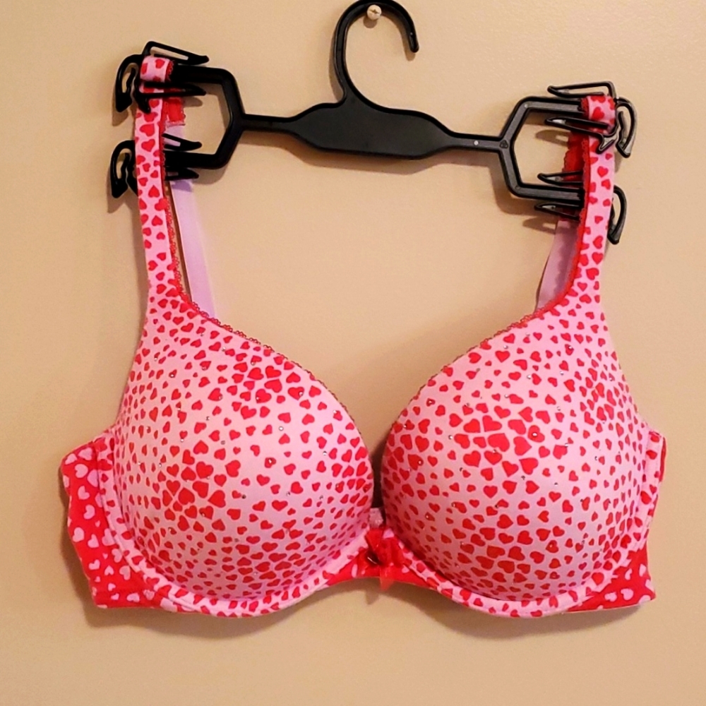 Victoria's Secret Valentine Push Up Bra - Size 36C